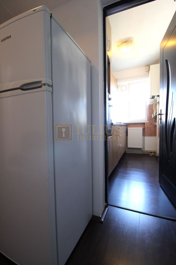 2 camere, centrala proprie, aer conditionat. - Poză 14