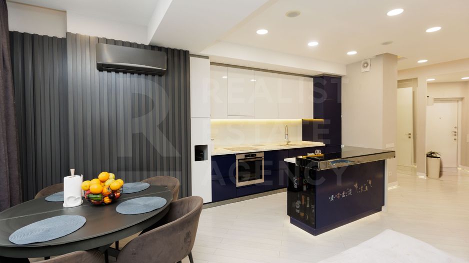 Vânzare, apartament, 2 camere + living, str. N. Testemițanu, Centru - Poză 1