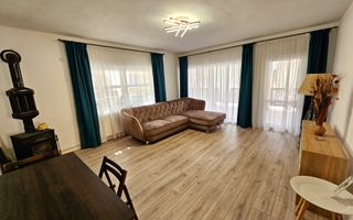 Casa spatioasa, 755 mp teren, Cetate, pretabila pentru birouri - Poză 4