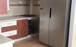 Apartament pe Torontalului, loc de parcare - Poză 3