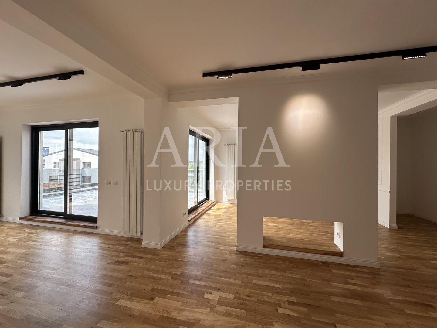 LUXURY DUPLEX 4ROOMS BARBU VACARESCU - Poză 17