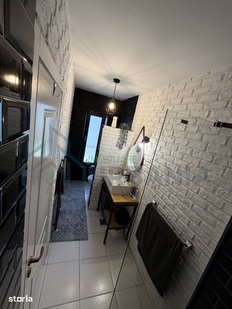 Casă de vânzare, 5 camere, mansardă, mobilată și utilată, Miroslava - Poză 16