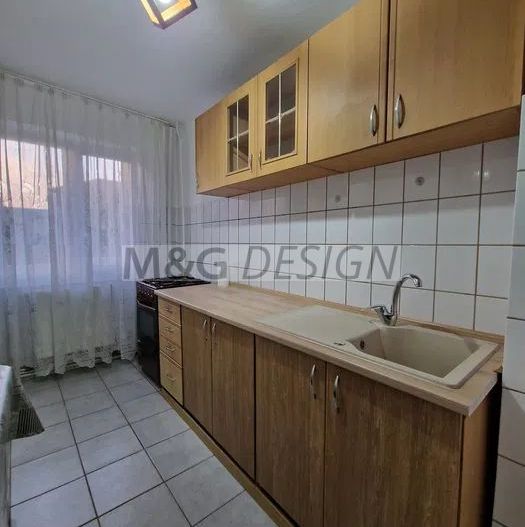 Girocului 2 cam etaj 3 centrala proprie - Poză 4