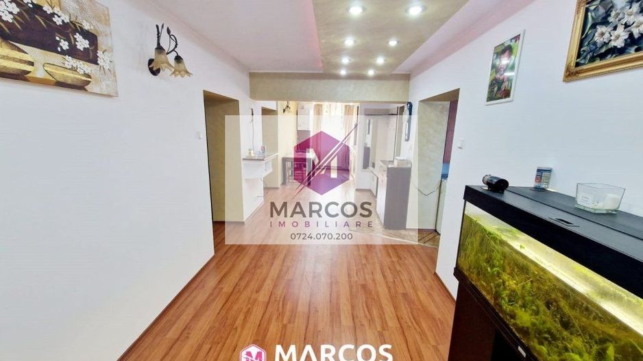 Apartament 3 camere, et.3, Micro 4, ID 1021 - Poză 4