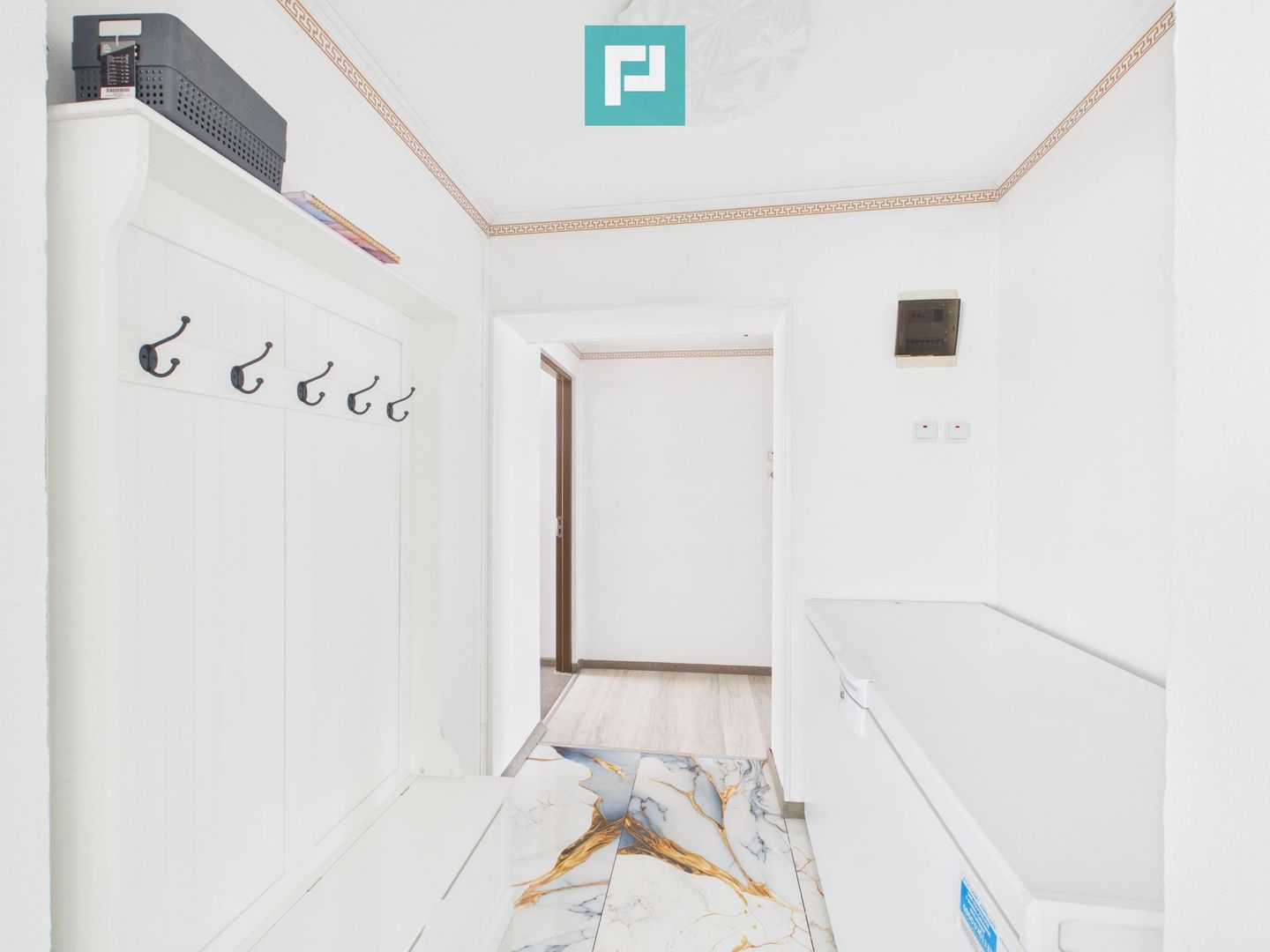 Casă nouă modernă în Leș, teren 1050 mp - Poză 19