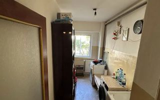 Garsonieră de vânzare decomandată 40mp, zonă Rahova - Poză 2