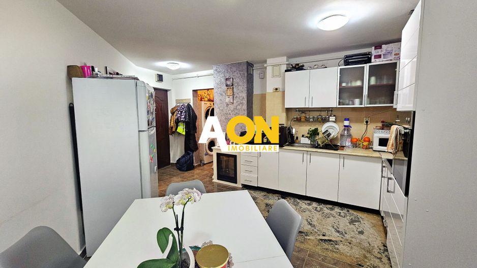 Apartament 2 camere, mobilat, utilat, et.3, Cetate, zona Stadion - OMV - Poză 2