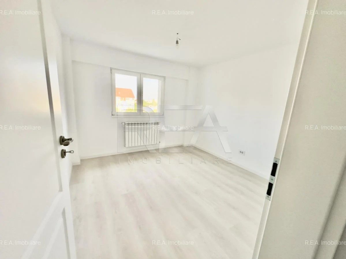 De vanzare Apartament  4 camere tip duplex  Pacii, etajul 4 si 5 - Poză 6
