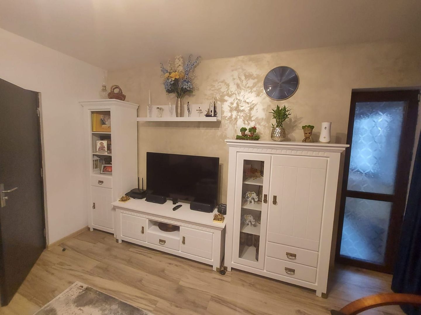 Apartament 2 camere cu 2 bai, decomandat, Trapezului - Poză 1