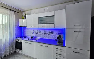 Vila 6 camere la intrare in Dobreni - Poză 12