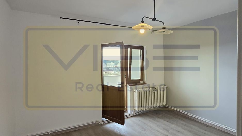 Centru - Gara Iasi- renovat complet - 3 camere decomandat - 69mp - Poză 4