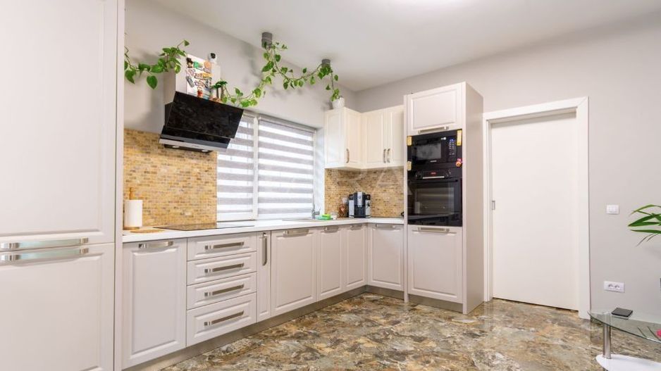 Duplex modern în Florești, cu 4 camere, curte proprie și parcare. - Poză 2