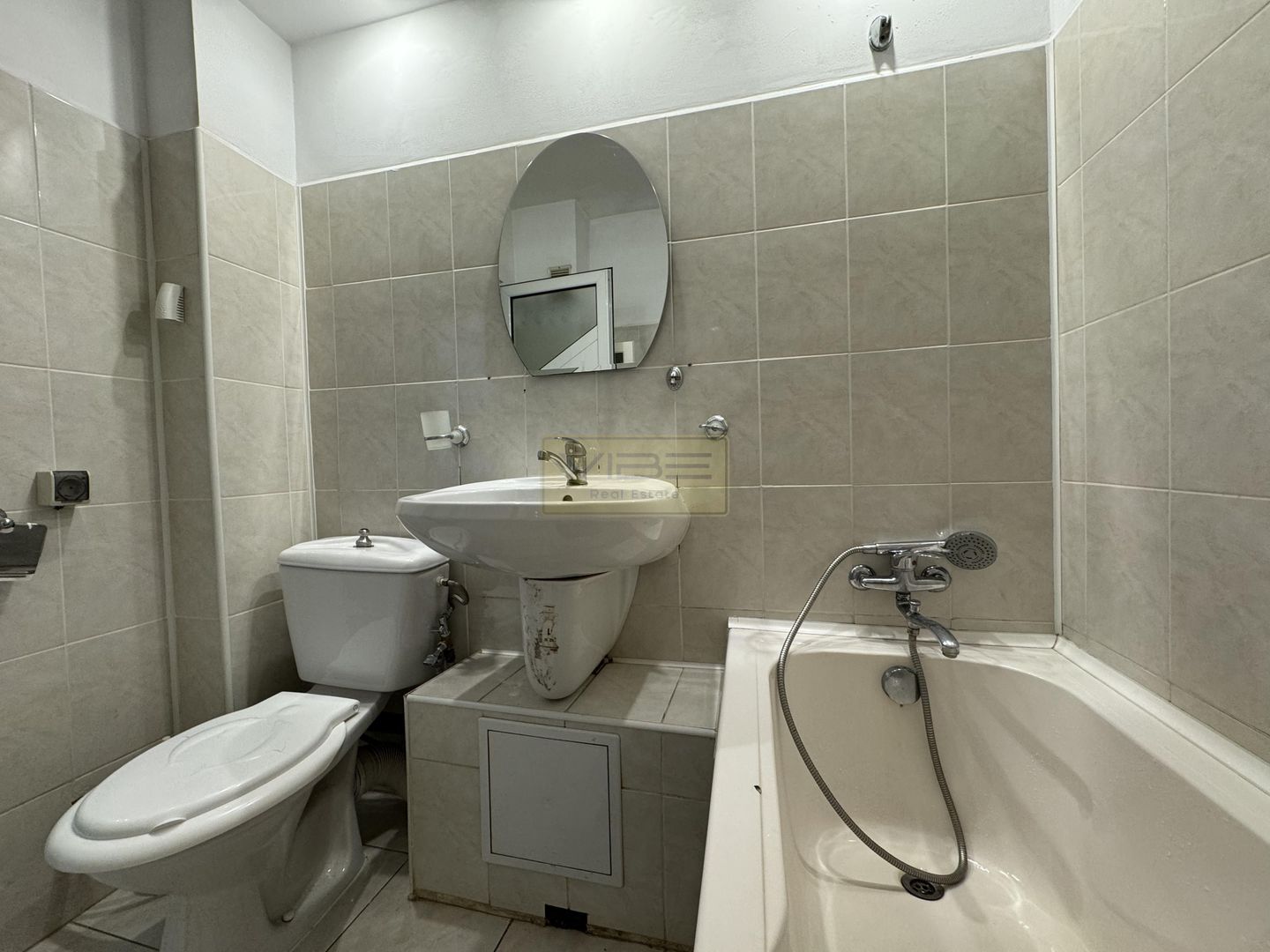 Apartament 3 camere Carrefour Felicia- Continental OSRAM - Poză 16