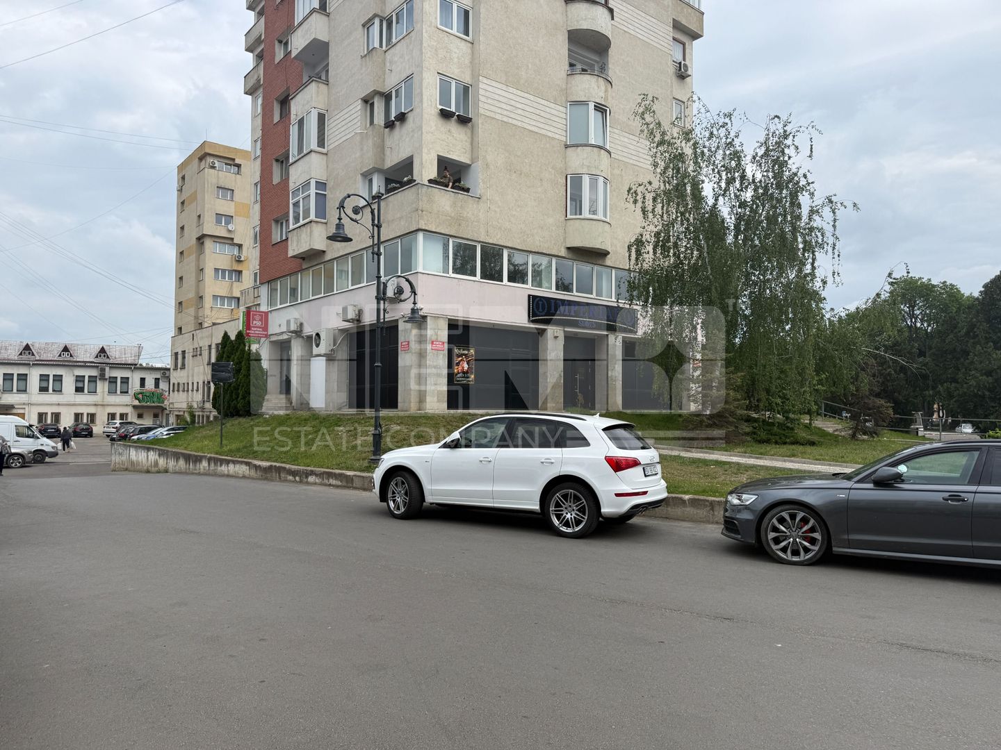 Spatiu comercial 120 mp | Ultracentral Radauti | Vanzare - Poză 1