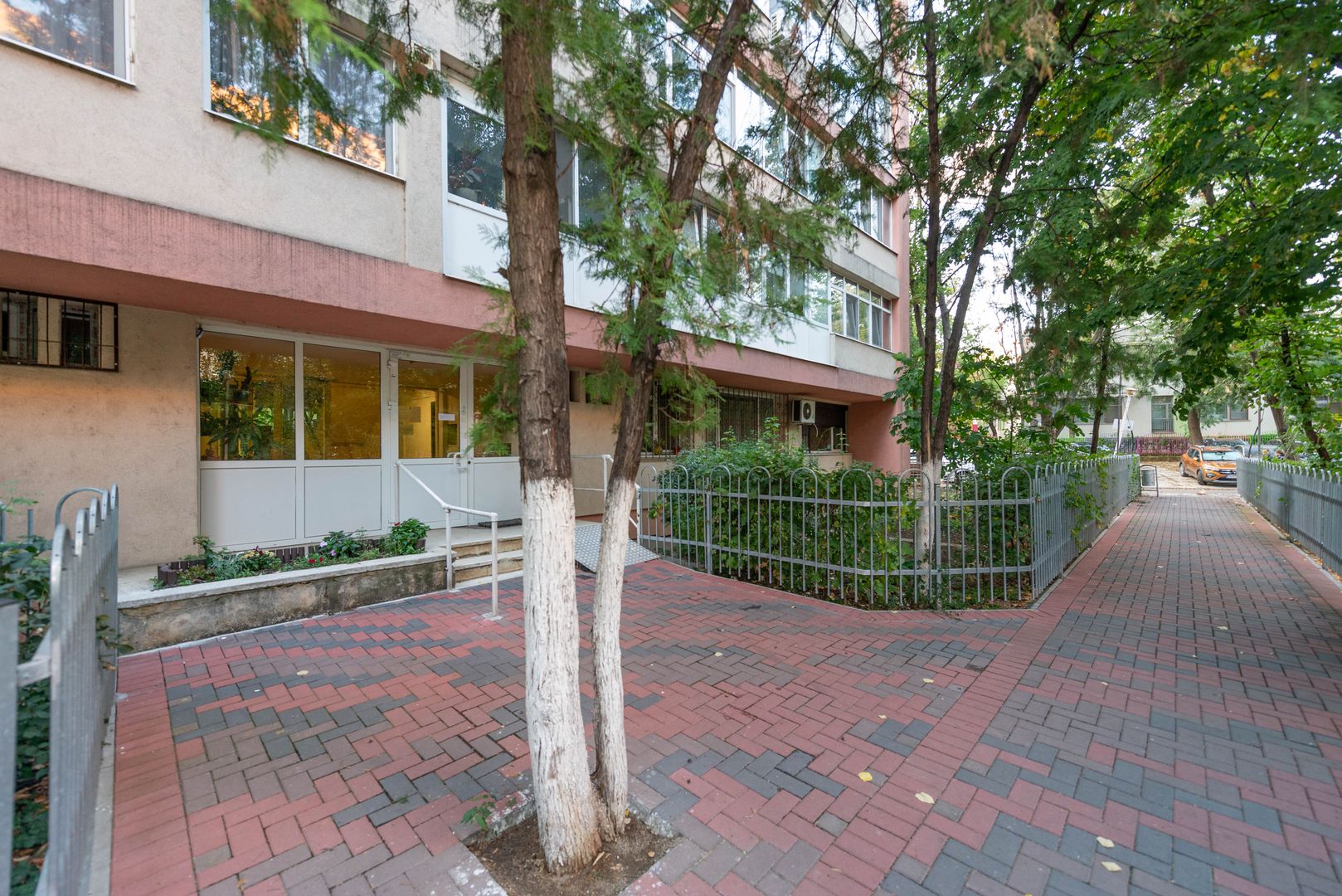 Apartament cu 3 camere, de vanzare,  58,3 mp, parter, in zona Titan - Poză 19