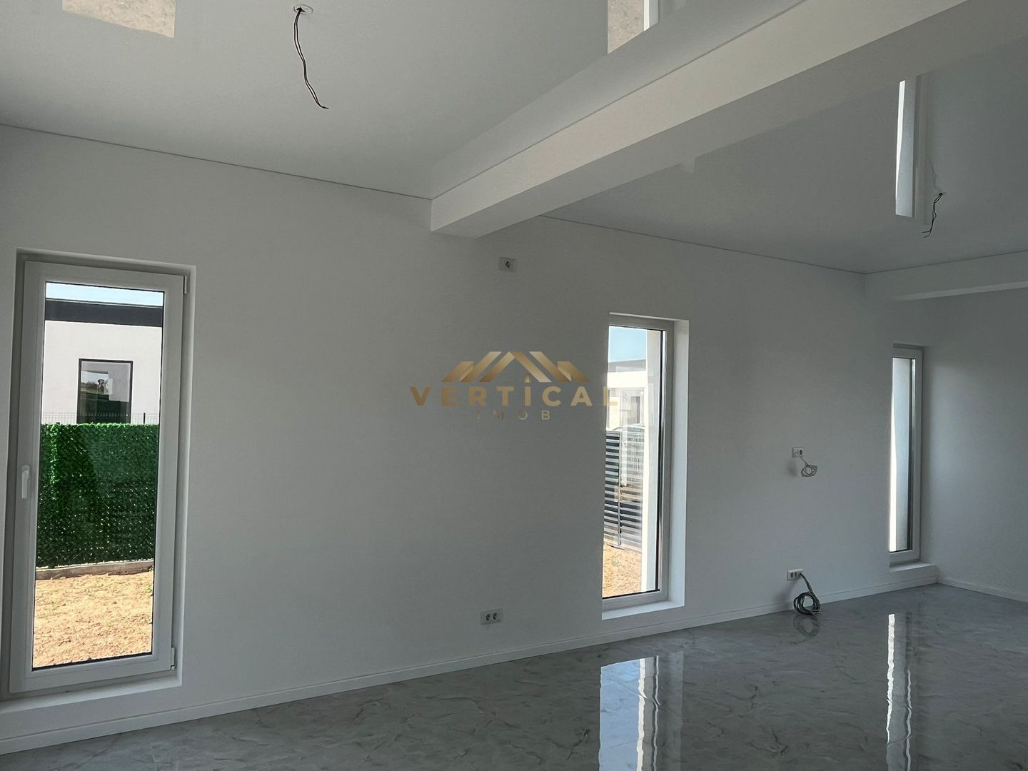 Casă P+1 cu Curte Proprie 321 , Berceni/Vidra - Poză 11