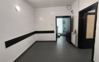 CENTRU PIATA UNIRII - Birouri luminoase cu terasa ! - Poză 8