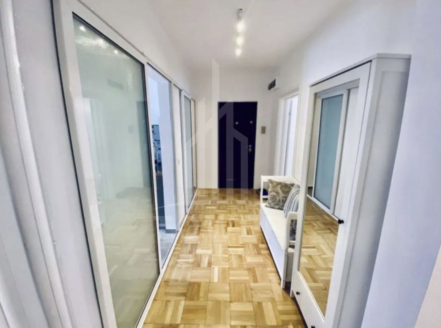Apartament Decomandat Modern 3 Camere , 2 Băi , 77mp Zona Turnisor - Poză 6