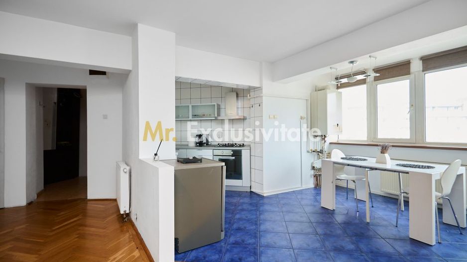 Apartament cu 3 camere de inchiriat, ultracentral, Pitesti - Poză 12