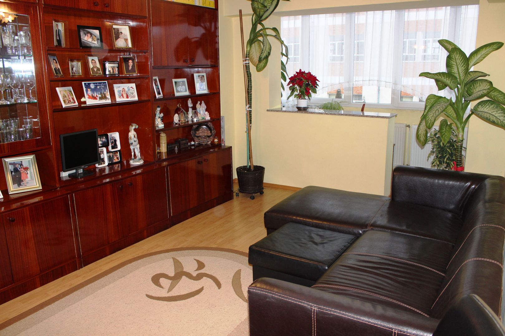 Apartament 3 camere Grigore Balan - Poză 1