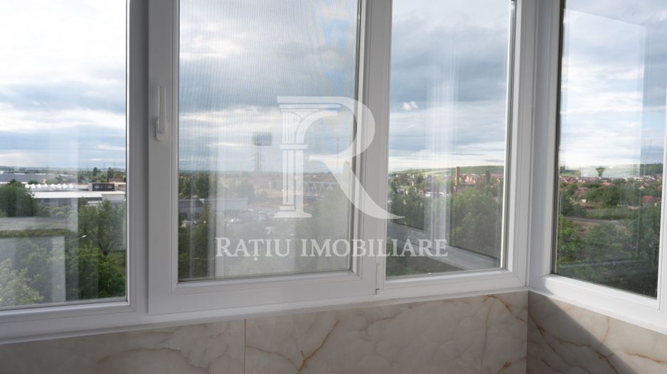 Apartament cu 3 camere | B-Dul Stefan Cel Mare | Oradea - Poză 15