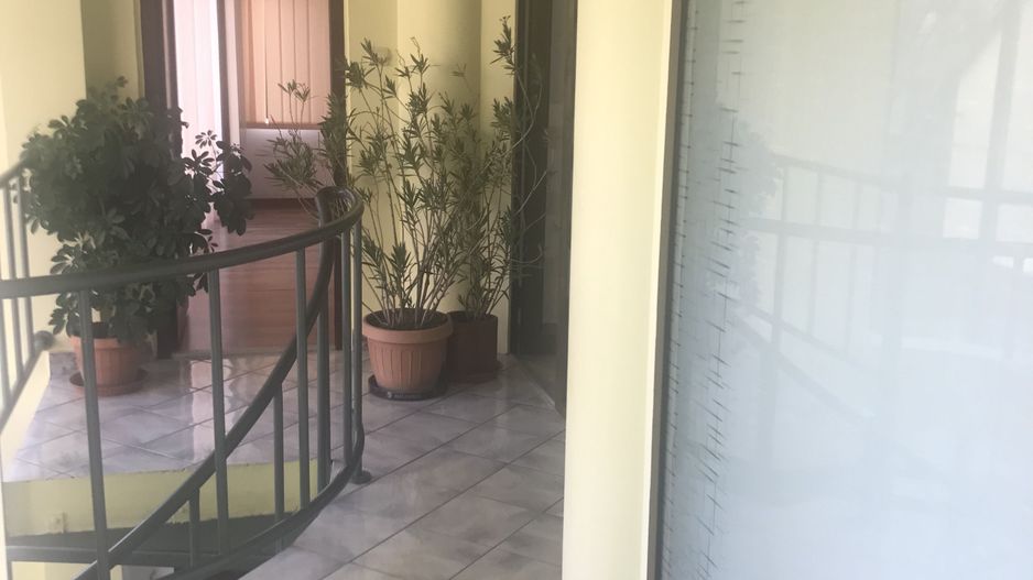 Ideal birouri sau cabinet medical - Poză 2