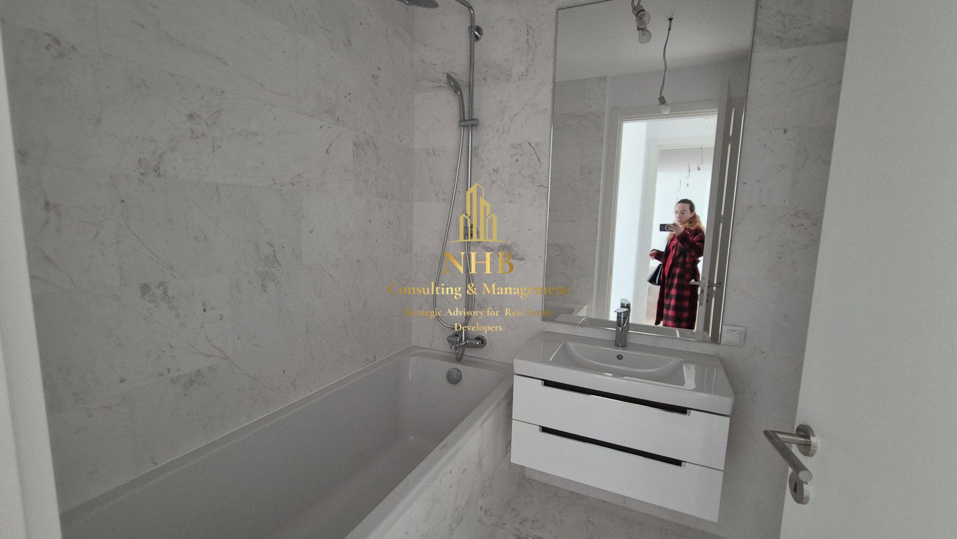 Apartament de 3 camre + gradina + parcare subterana - 1 Mai / Domenii - Poză 8