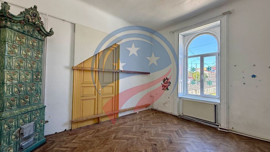Casa de vanzare-vis-a-vis de Casa Studenților/Craiova - Poză 12