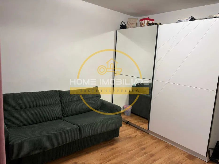 Apartament cu 3 camere / 76 mp / zona Podu Ros - Poză 2