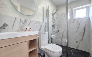 Casa de vânzare zona Centrală - 225 mp - Poză 18