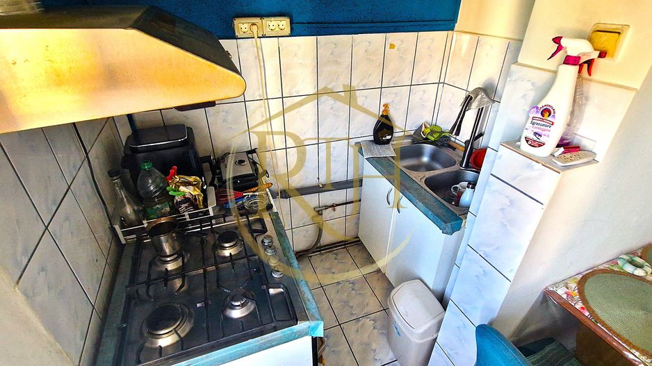 Vand apartament 2 camere,zona linistita cu mult spatiu verde ,0 Comision - Poză 15