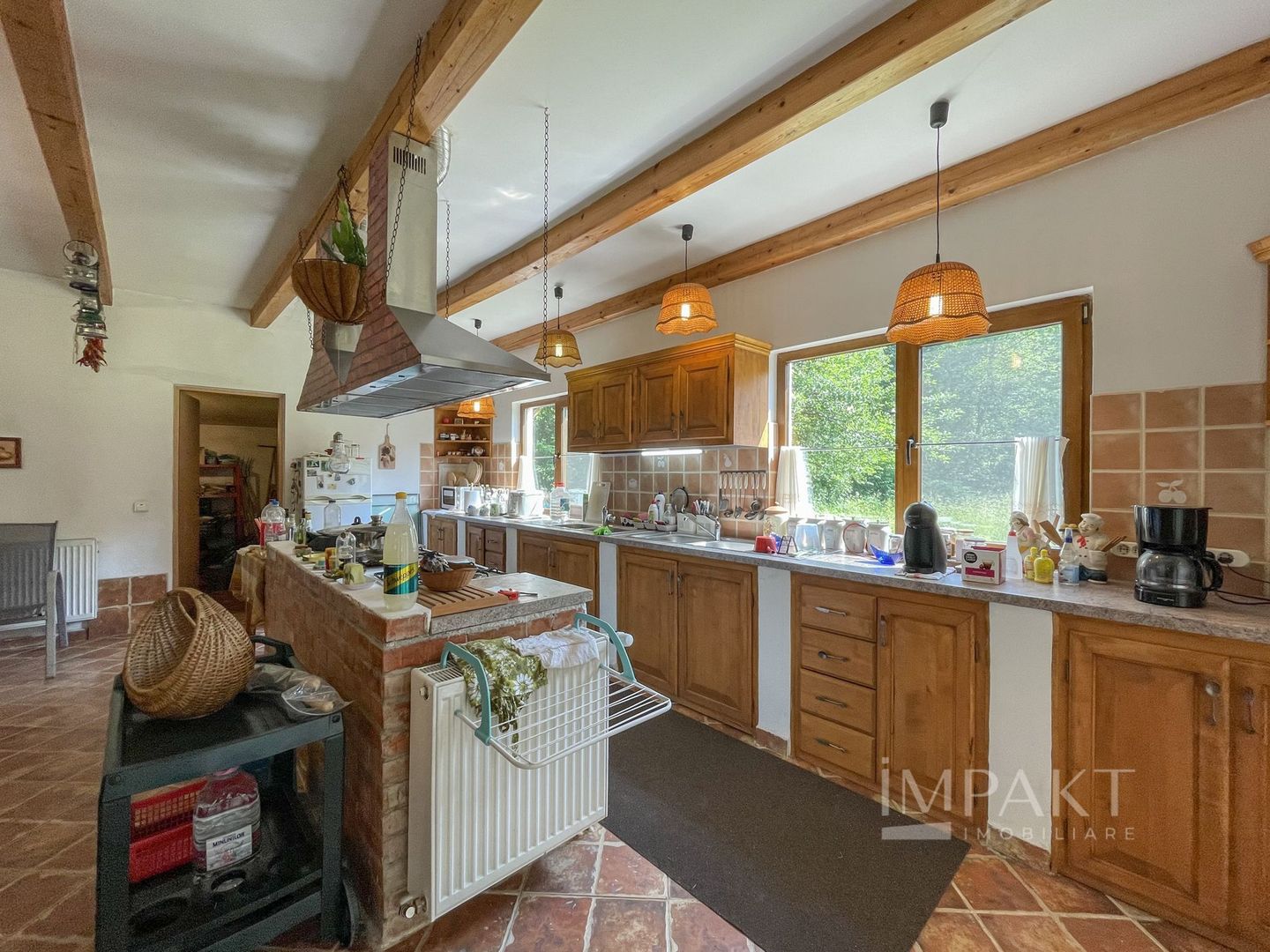 Vila superba 300mp + teren 1400mp & front la rau in Somesul Rece. - Poză 27