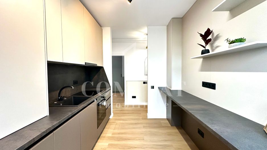 Apartament ultrafinisat | Etaj intermediar | Zona Str Tineretului - Poză 12