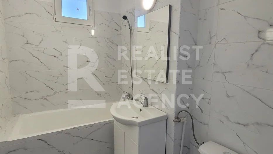 Vânzare, apartament cu 2 camere în zona Drumul Taberei - Poză 3