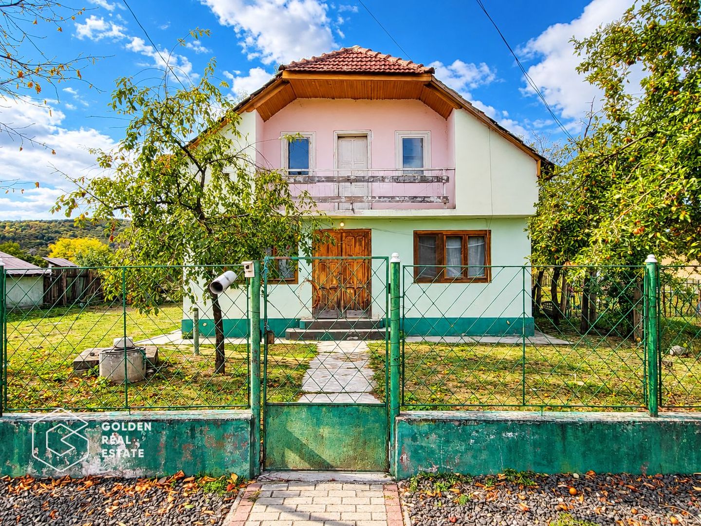 Casa P+M, teren 2199 mp, localitatea Ususau - Poză 1