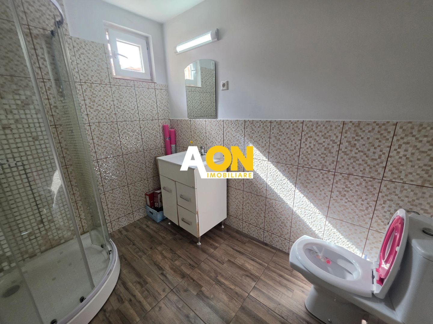 De Vânzare sau Închiriere – Imobil Versatil cu 2 Clădiri zona Cetate - Poză 3