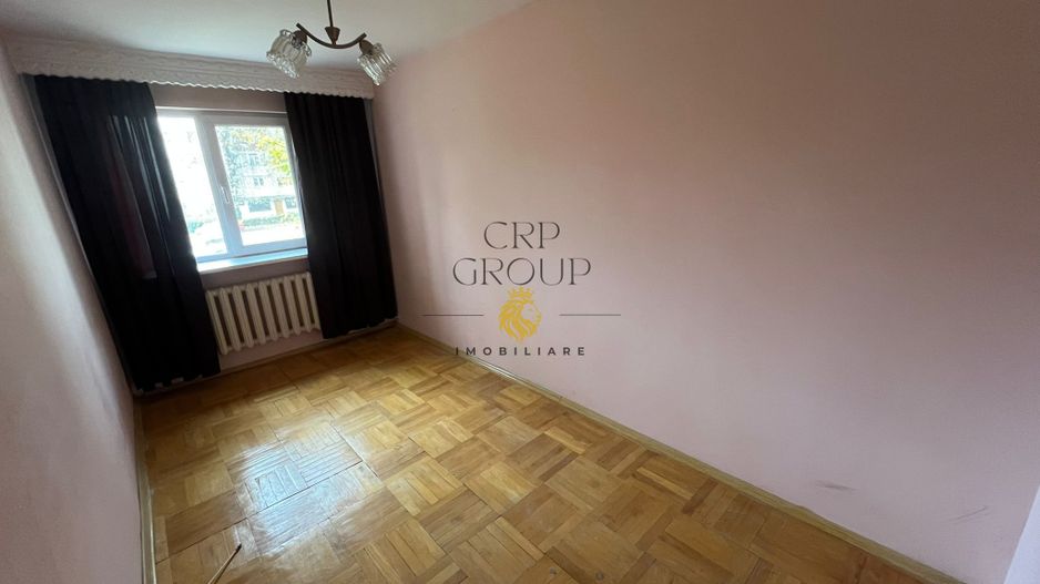 Apartament 4 camere, etaj 1/4, zona Mausoleul Eroilor - Sud - Poză 8