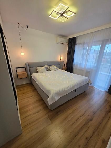 Apartament complet renovat – parcare subterana si boxa - Poză 4
