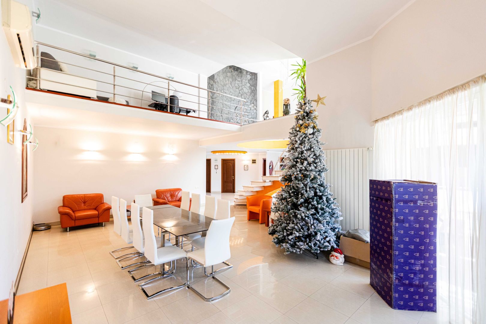 Dumbrăvița, la intrare – casă exclusivistă ideală locuință sau birou - Poză 1