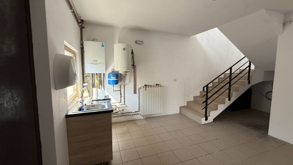 Clădire P+M Volovat | 224 mp | 650 mp teren | 154500 Euro - Poză 7