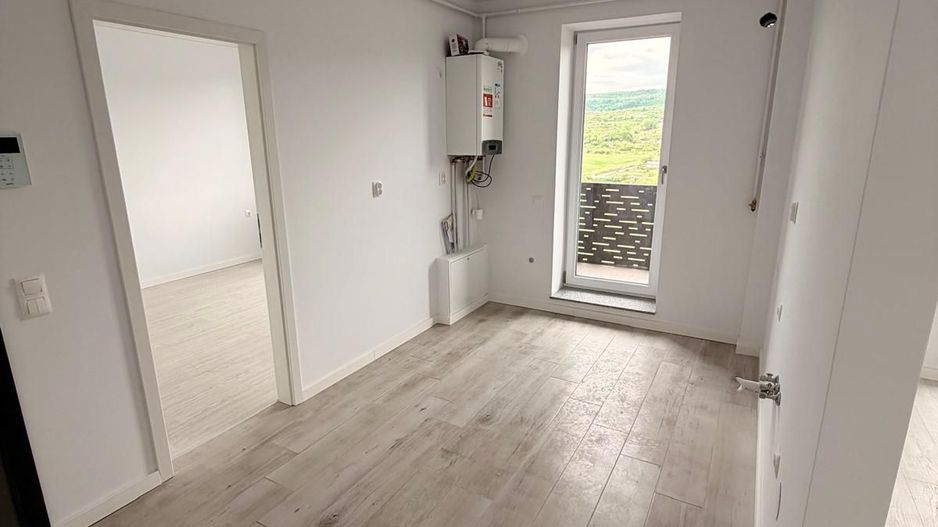 Apartament 3 camere, finisat, parcare si boxa inclusa, BETA RESIDENCE - Poză 9