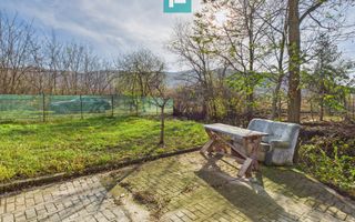 Casuță cu priveliște panoramică spre Cetatea Șiria - Poză 21