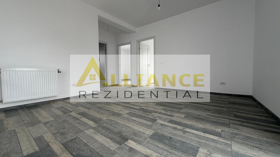 5 camere || strada asfaltata || gata de mutare || - Poză 9