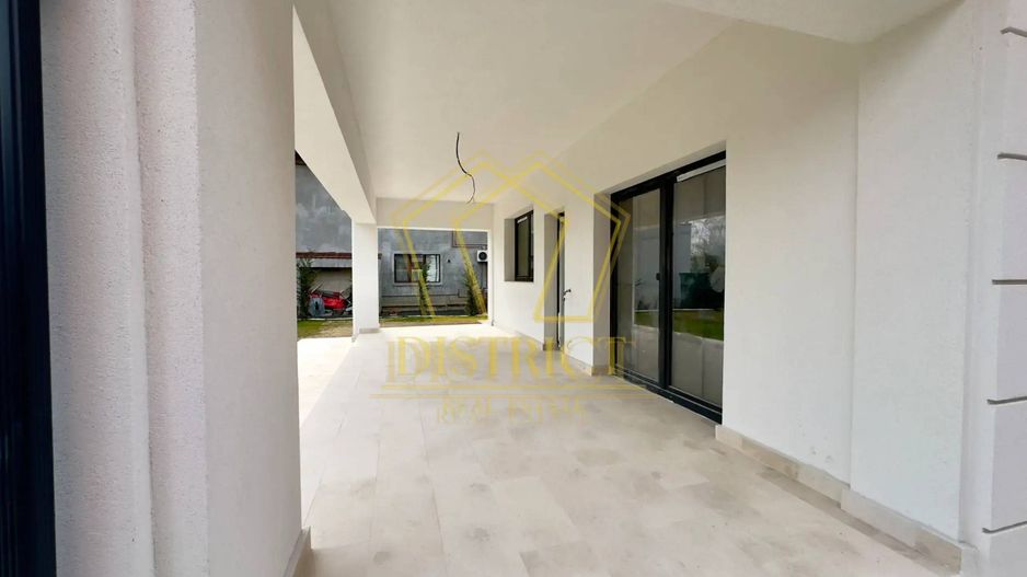 Casa superba cu 5 camere si garaj | Dumbravita - Poză 3