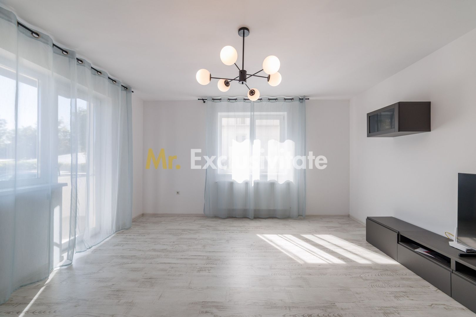 Apartament 3 camere cu gradina proprie de 147 mp, Stefanesti! - Poză 13