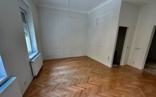 Apartament ULTRACENTRAL de vânzare - Poză 6