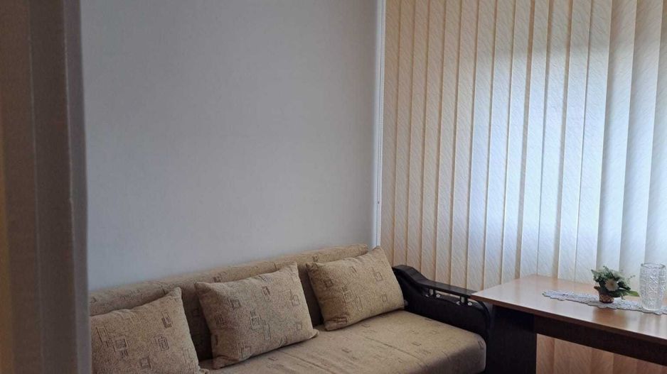 Vand Apartament 2 camere in Scriitorilor - Poză 1