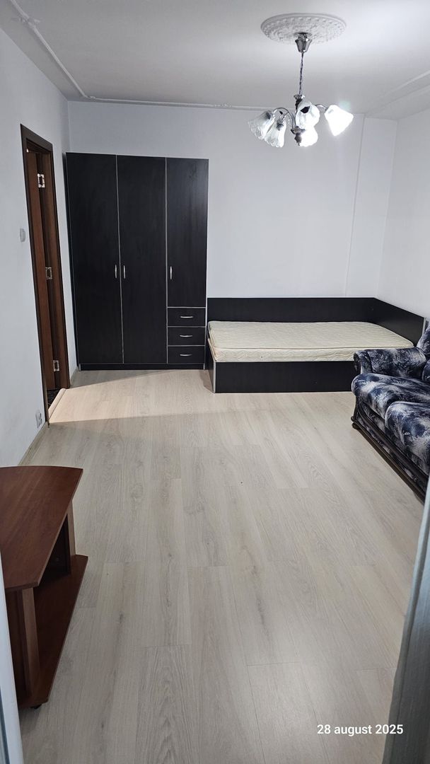 Nicolae Titulescu, metrou, 2 camere, utilat și mobilat complet - Poză 4