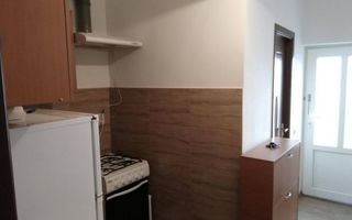 Garsonieră confortabilă, în casă cu curte – zonă centrală, Cluj-Napoca - Poză 5