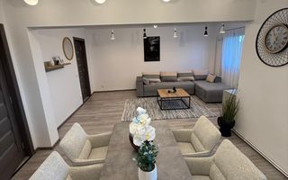 Apartament de lux cu 3 camere, vedere panoramică – zonă centrală - Poză 4